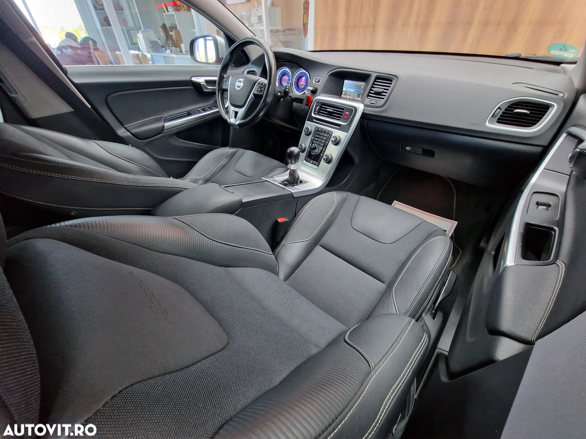 Volvo V60 D2 RDesign - 16