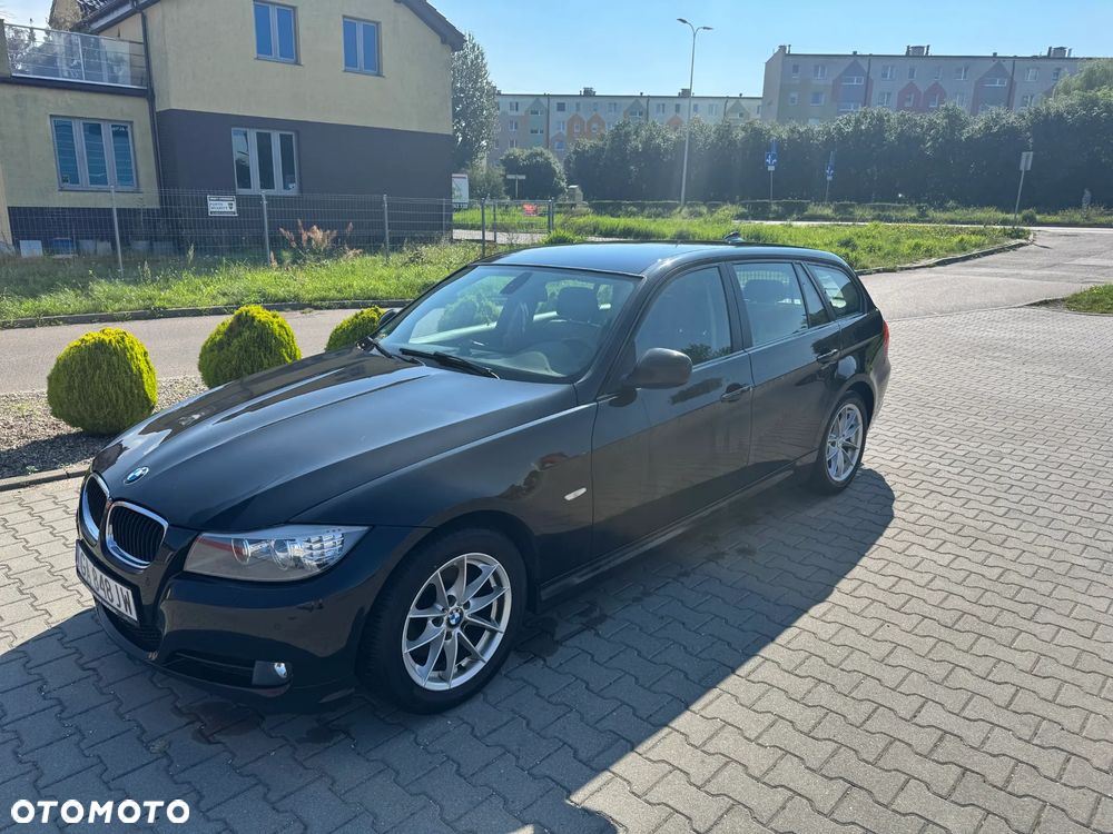 BMW Seria 3 - 1