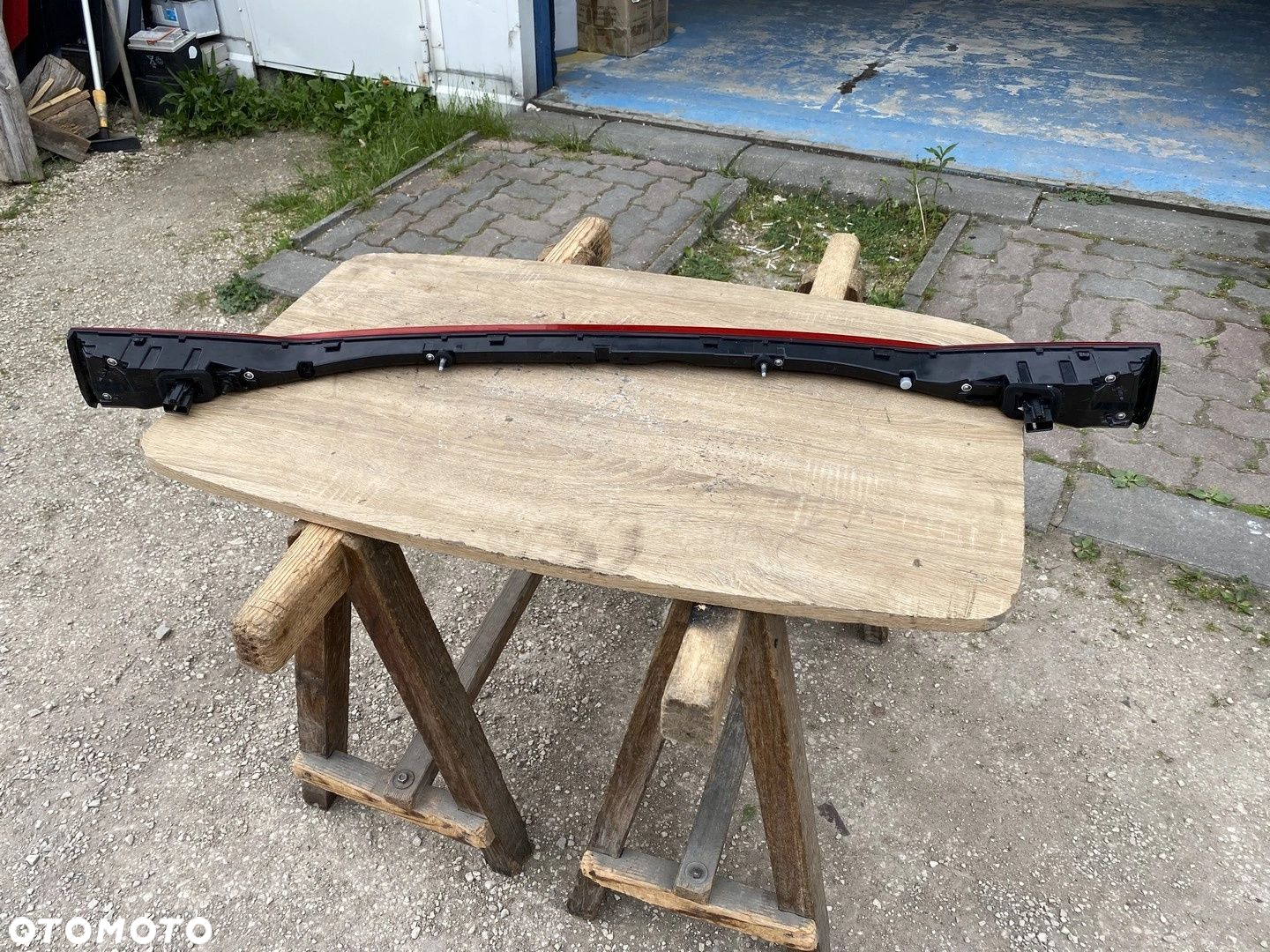 LAMPA TYLNA BLENDA NA KLAPĘ SEAT LEON IV 5FA945307G - 5