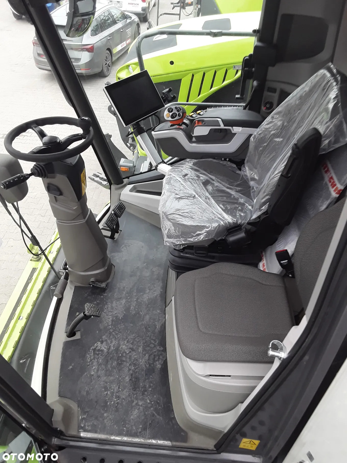 Claas TRION 660 - 8