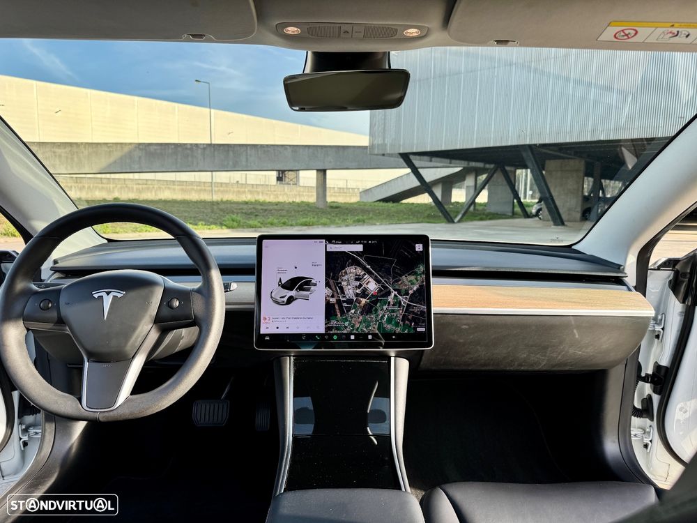 Tesla Model 3 Standard Range Plus RWD - 18