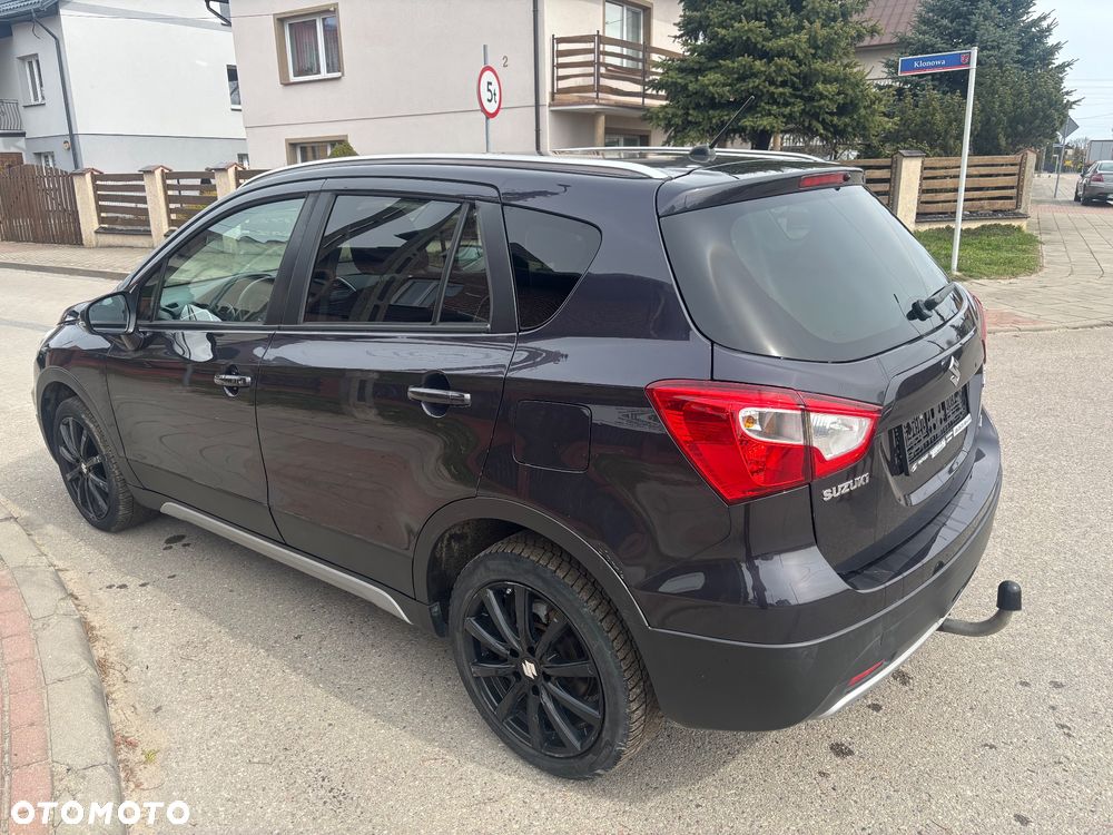 Suzuki SX4 S-Cross 1.6 DDiS Premium 4WD - 4