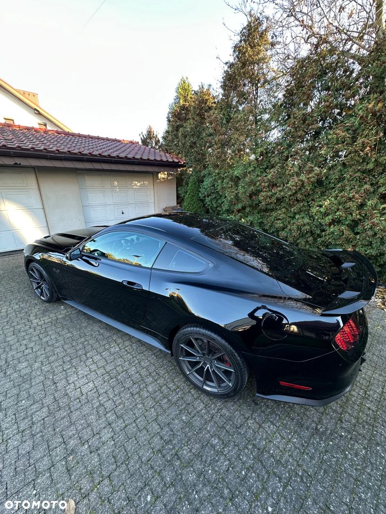 Ford Mustang 5.0 V8 GT - 20