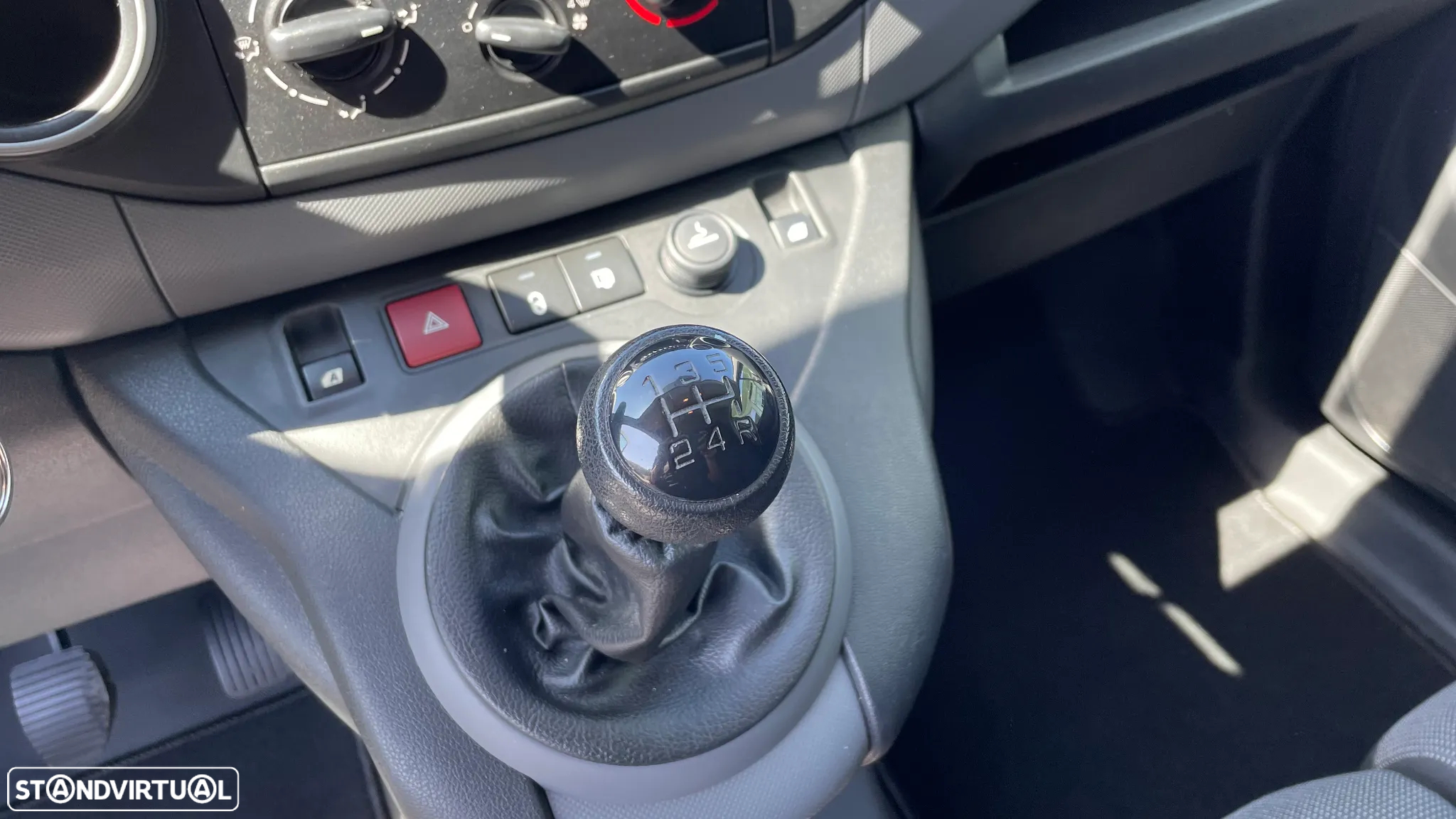 Citroën Berlingo 1.6 BlueHDi L1 Club 3L - 16