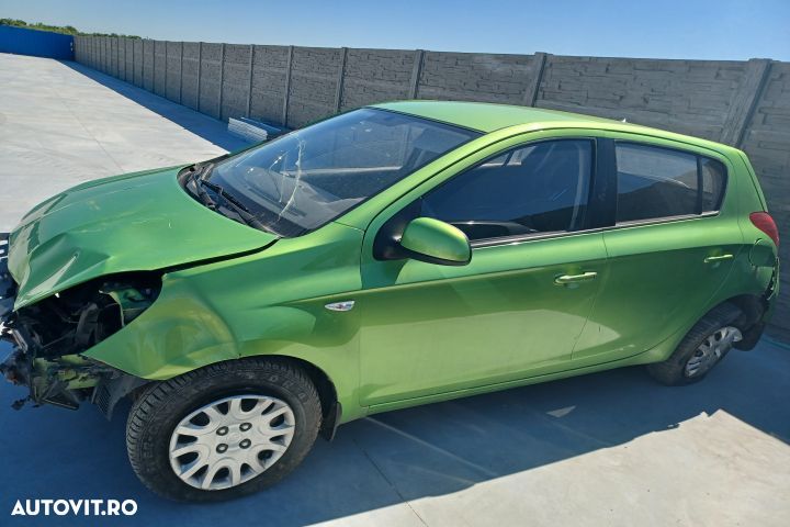 Motoras stergator luneta 98710-1J500 98710-1J500 Hyundai i20 PB [2008 - 3