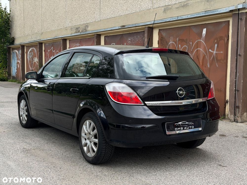 Opel Astra 1.6 Catch me now - 11