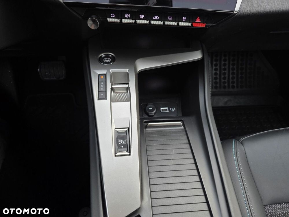 Peugeot 308 1.2 PureTech Allure Pack S&S EAT8 - 23