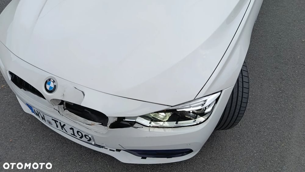 BMW Seria 3 320d Sport - 36