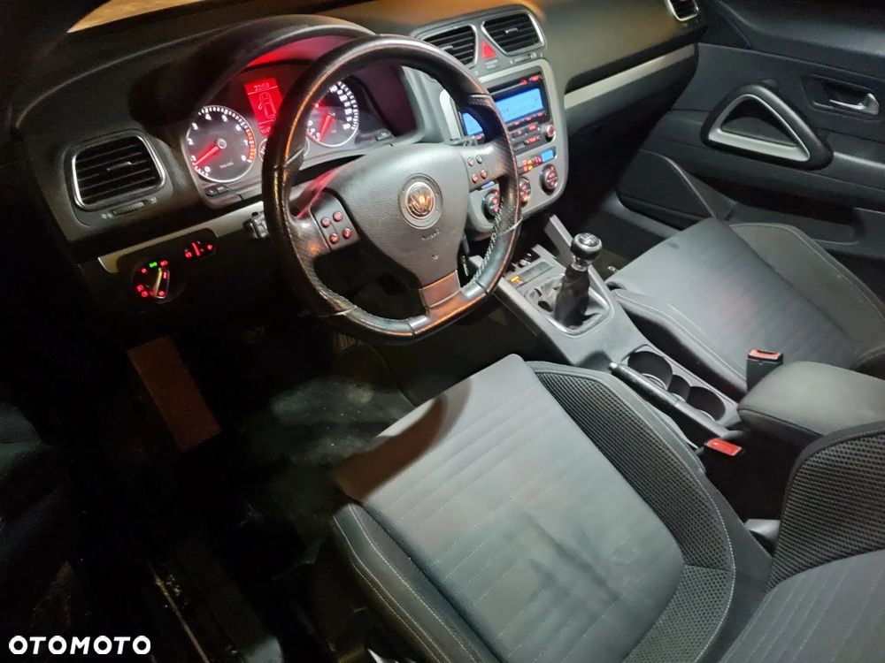 Volkswagen Scirocco - 14