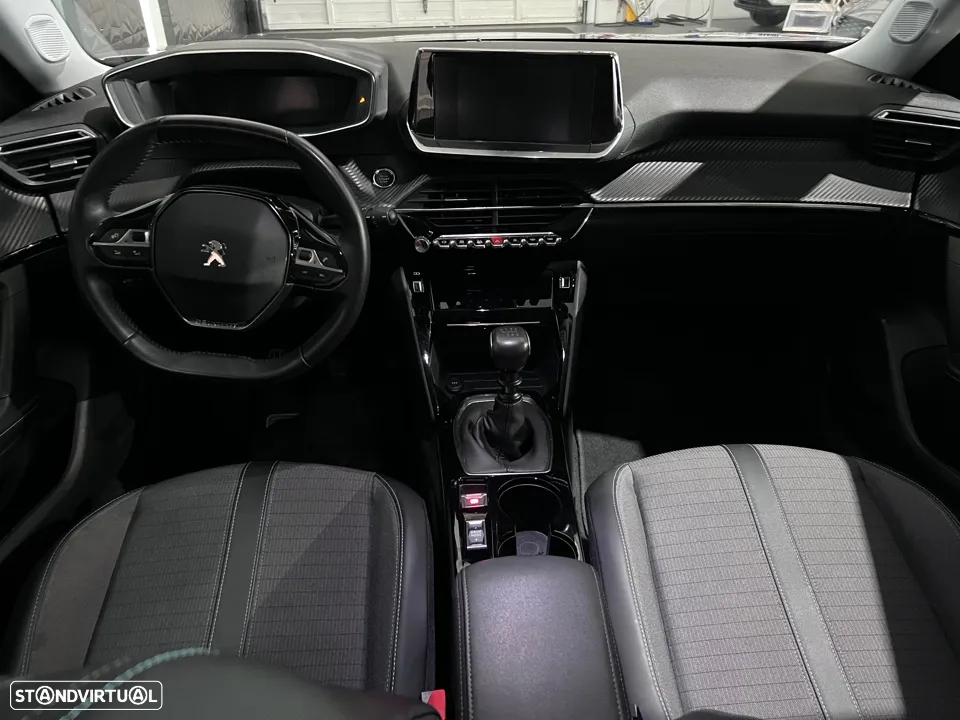 Peugeot 2008 1.2 PureTech Allure Pack - 5