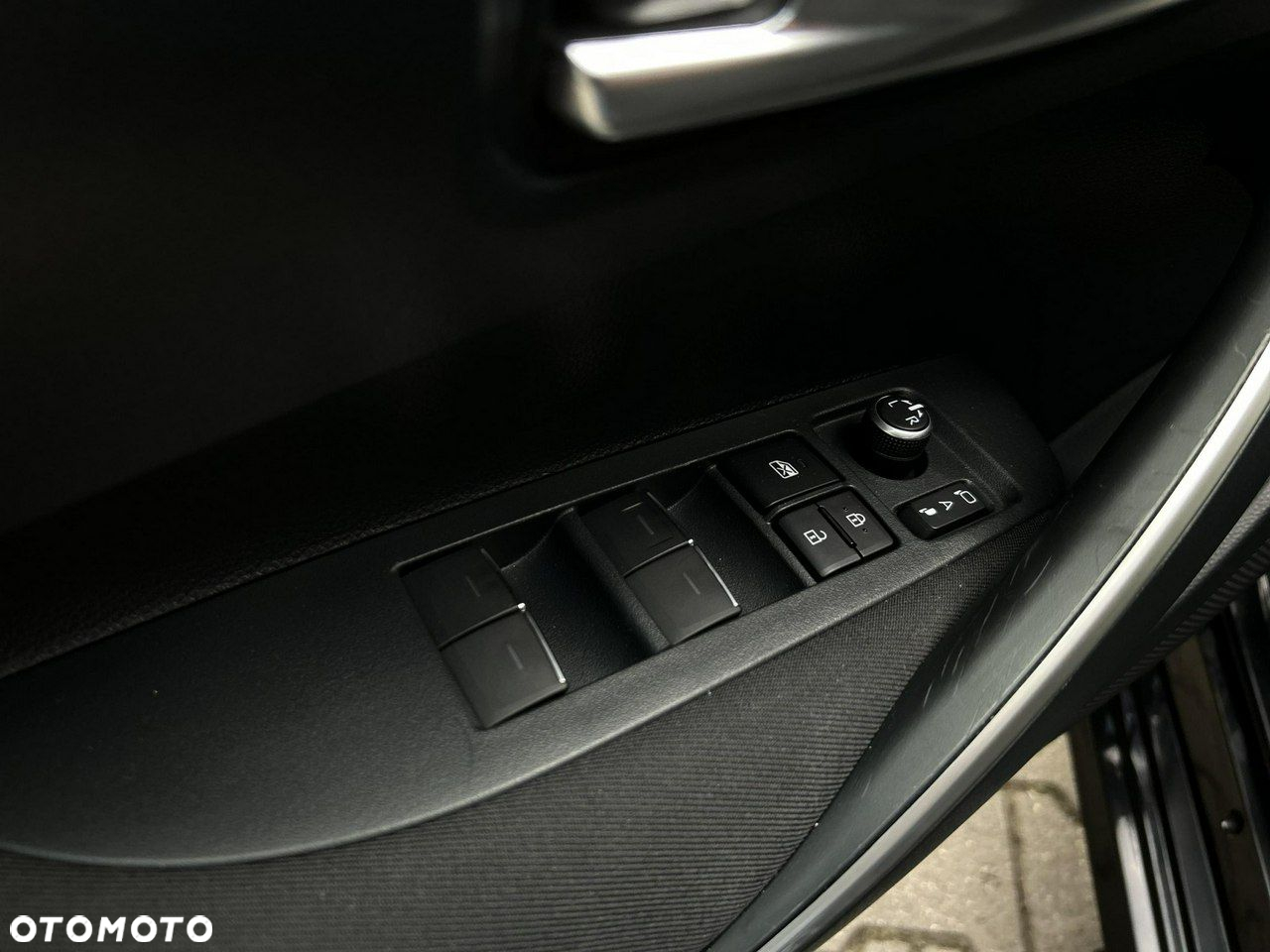 Toyota Corolla - 15