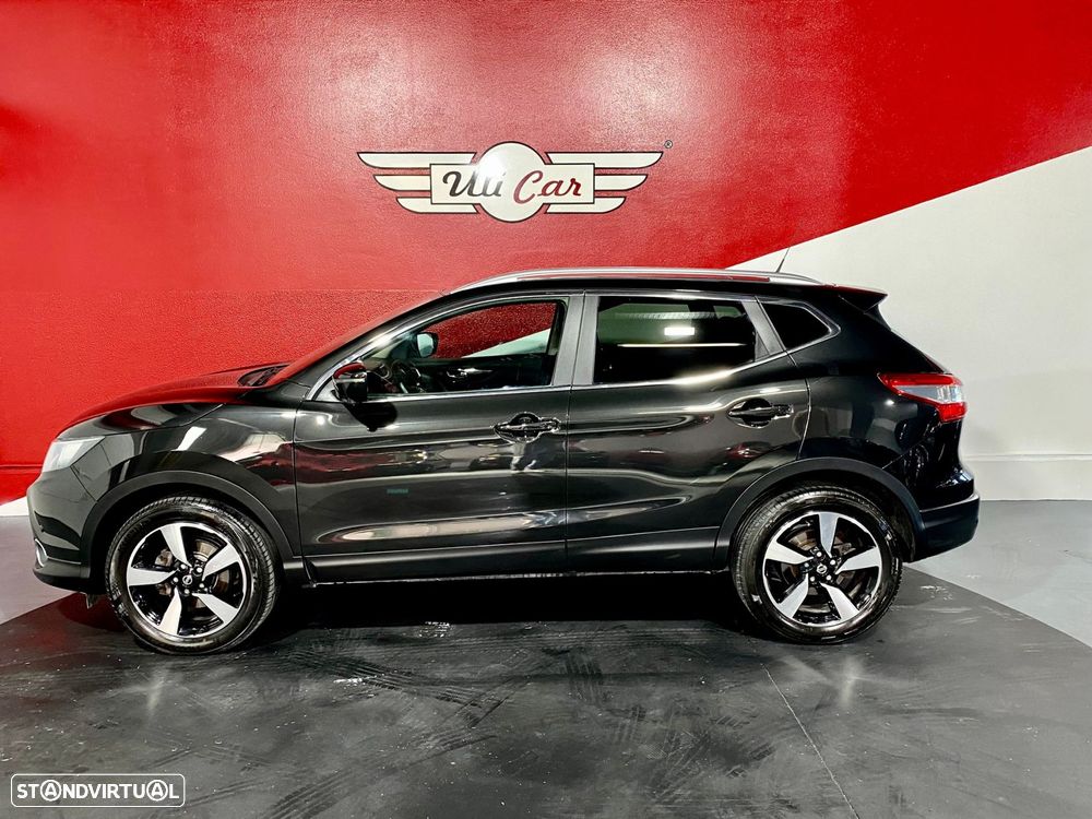 Nissan Qashqai 1.5 dCi Tekna Premium S Alcantara - 17
