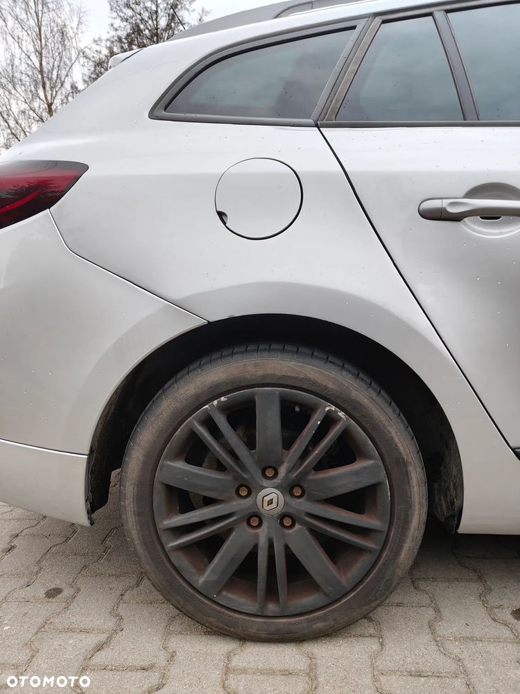 Renault Megane 1.9 dCi Dynamique Euro5 - 10