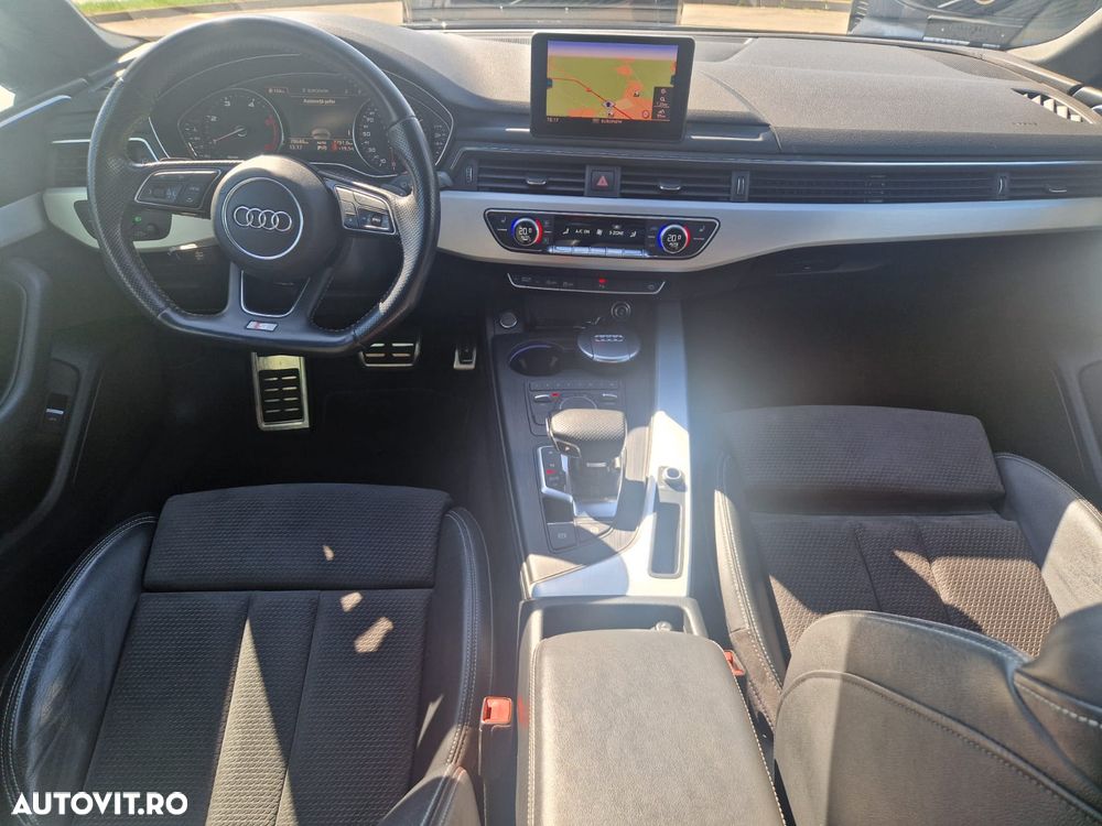 Audi A5 Cabrio - 12