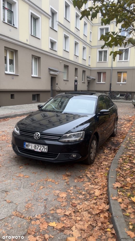 Volkswagen Jetta 2014 photo 2