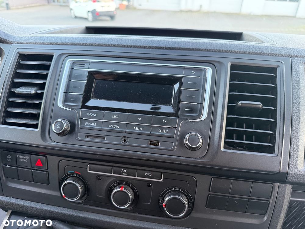 Volkswagen TRANSPORTER T6 - 10