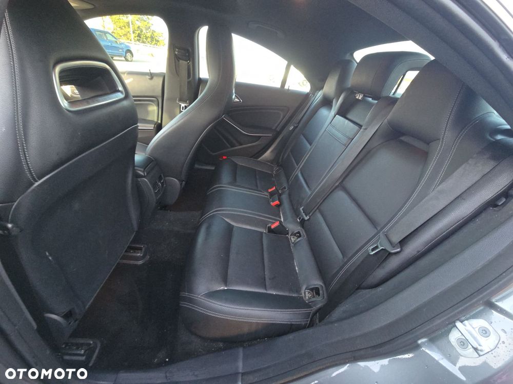 Mercedes-Benz CLA - 14