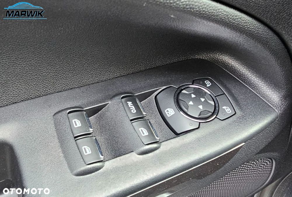 Ford EcoSport - 17