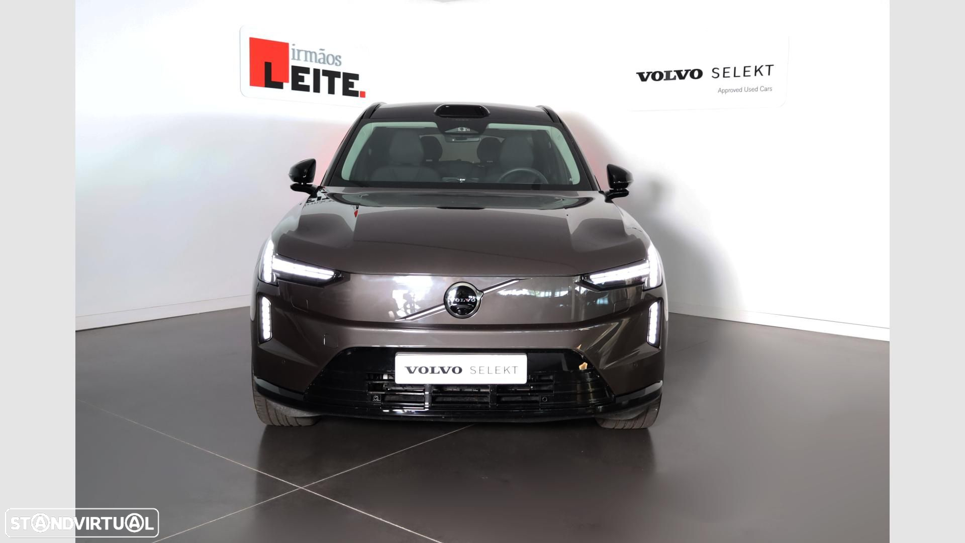 Volvo EX90 111 kWh Twin Motor Plus - 3