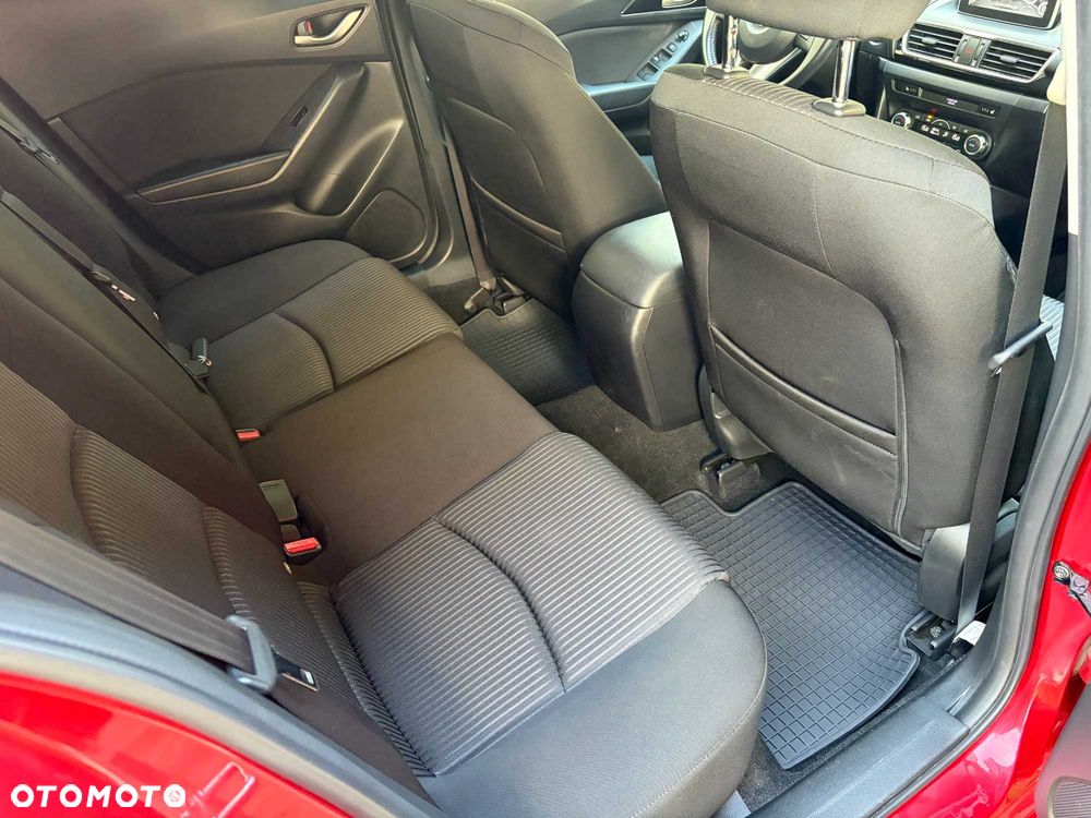 Mazda 3 - 5