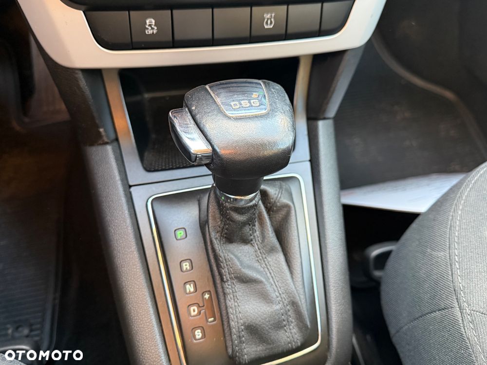 Skoda Yeti 1.2 TSI DSG Active - 27