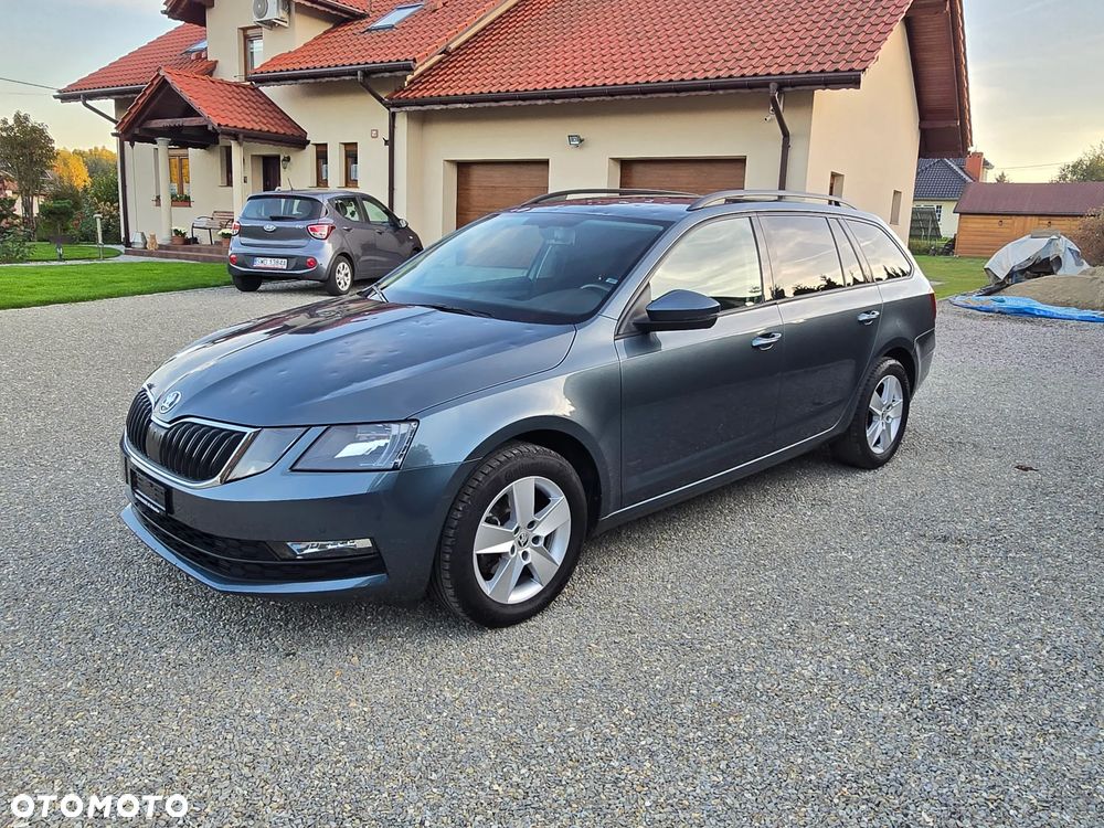 Skoda Octavia - 1