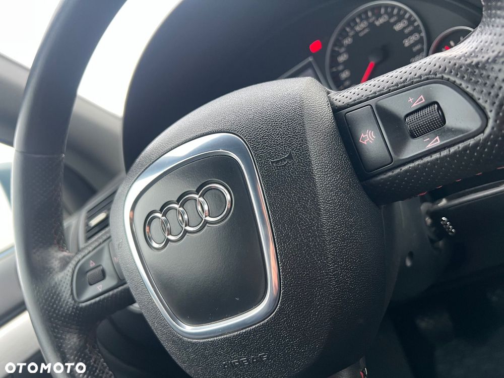 Audi A4 Avant 2.0 TDI DPF - 32