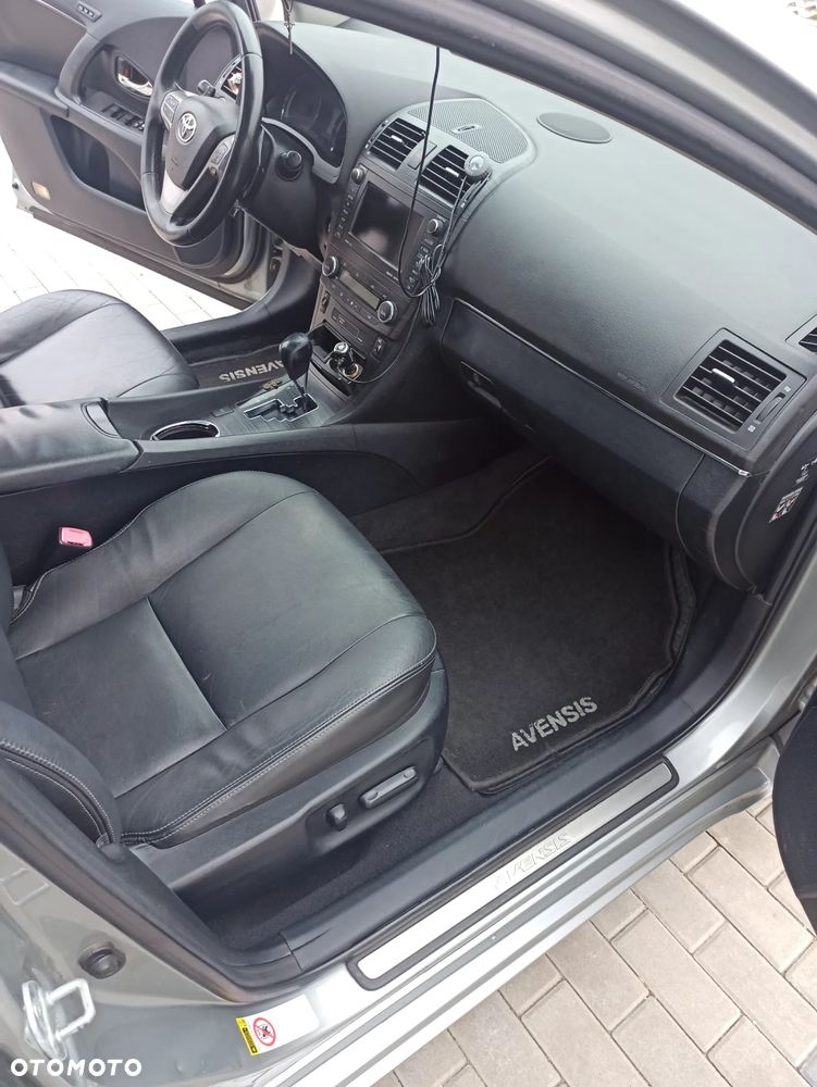 Toyota Avensis 2.2 D-4D Prestige - 7