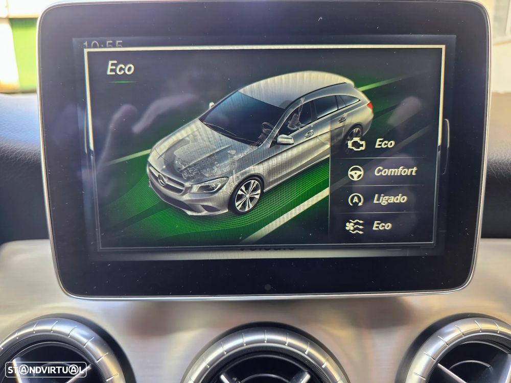 Mercedes-Benz CLA 180 d Shooting Brake AMG Line Aut. - 44