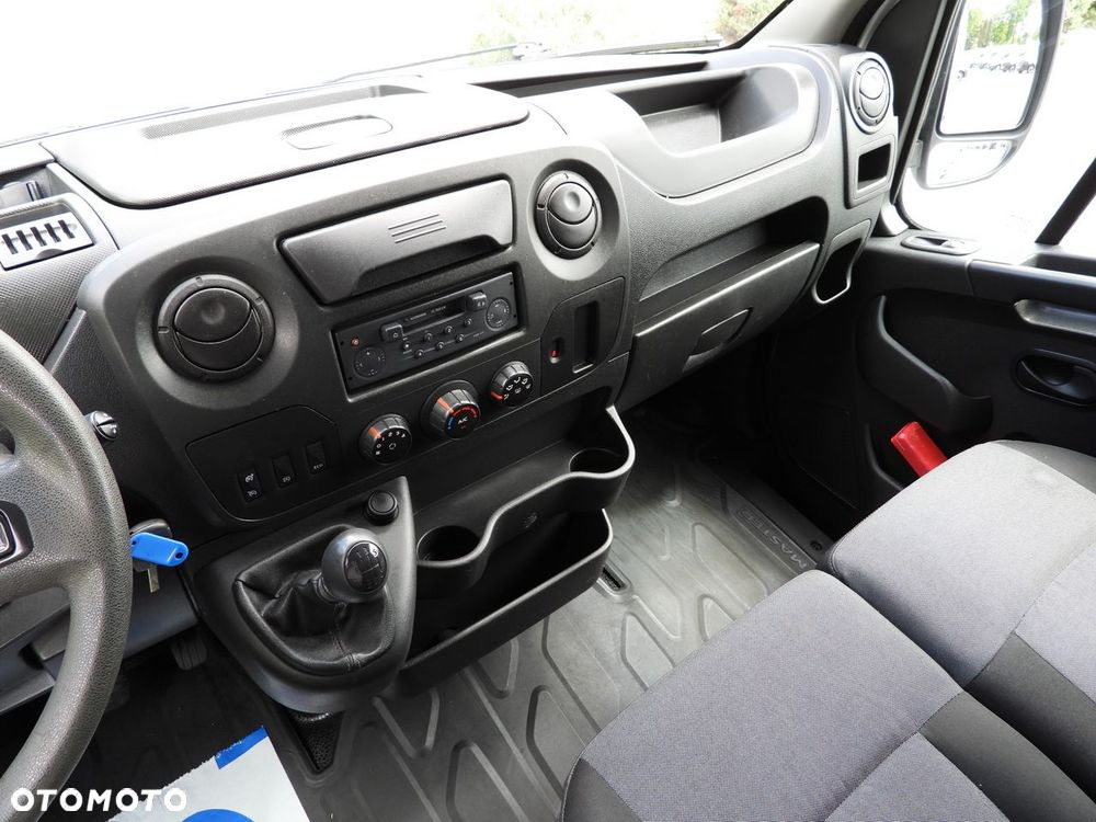 Renault MASTER  FURGON CHŁODNIA  -20*C ZASILANIE 230V TEMPOMAT KLIMATYZACJA  145KM - 29