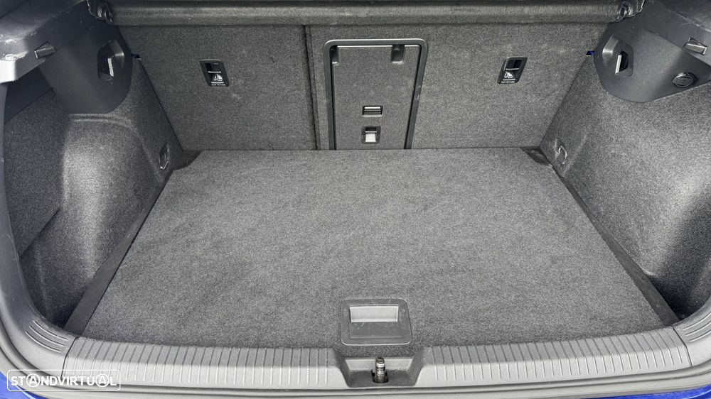 VW Golf 2.0 TSI R DSG - 21