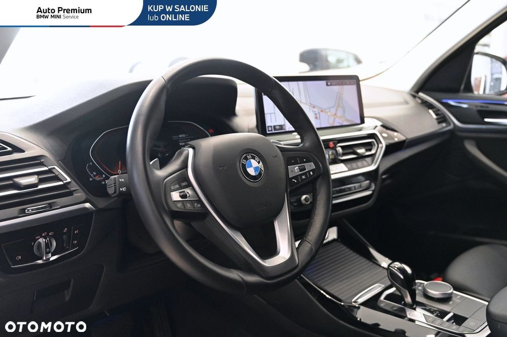BMW X3 xDrive20i Advantage - 10