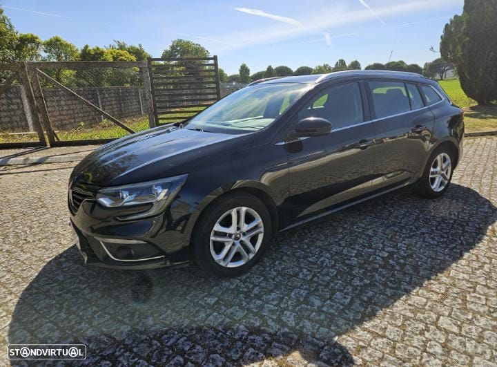 Renault Mégane Sport Tourer - 2