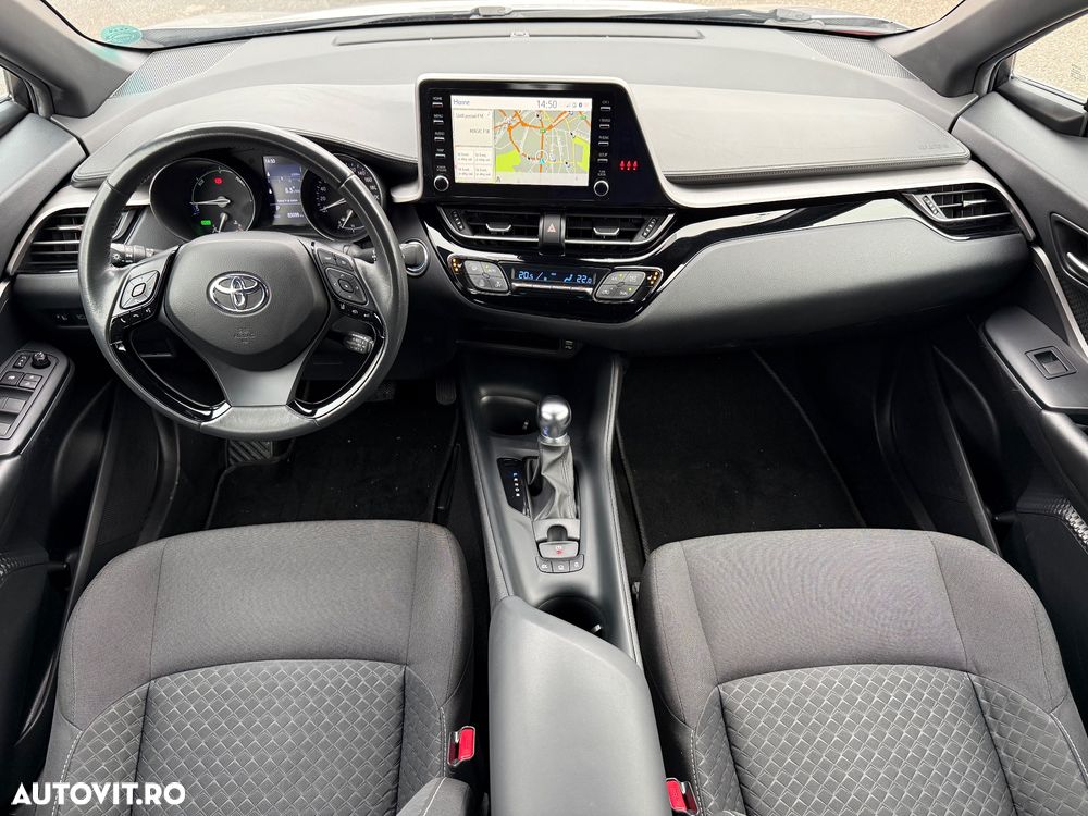 Toyota C-HR - 10