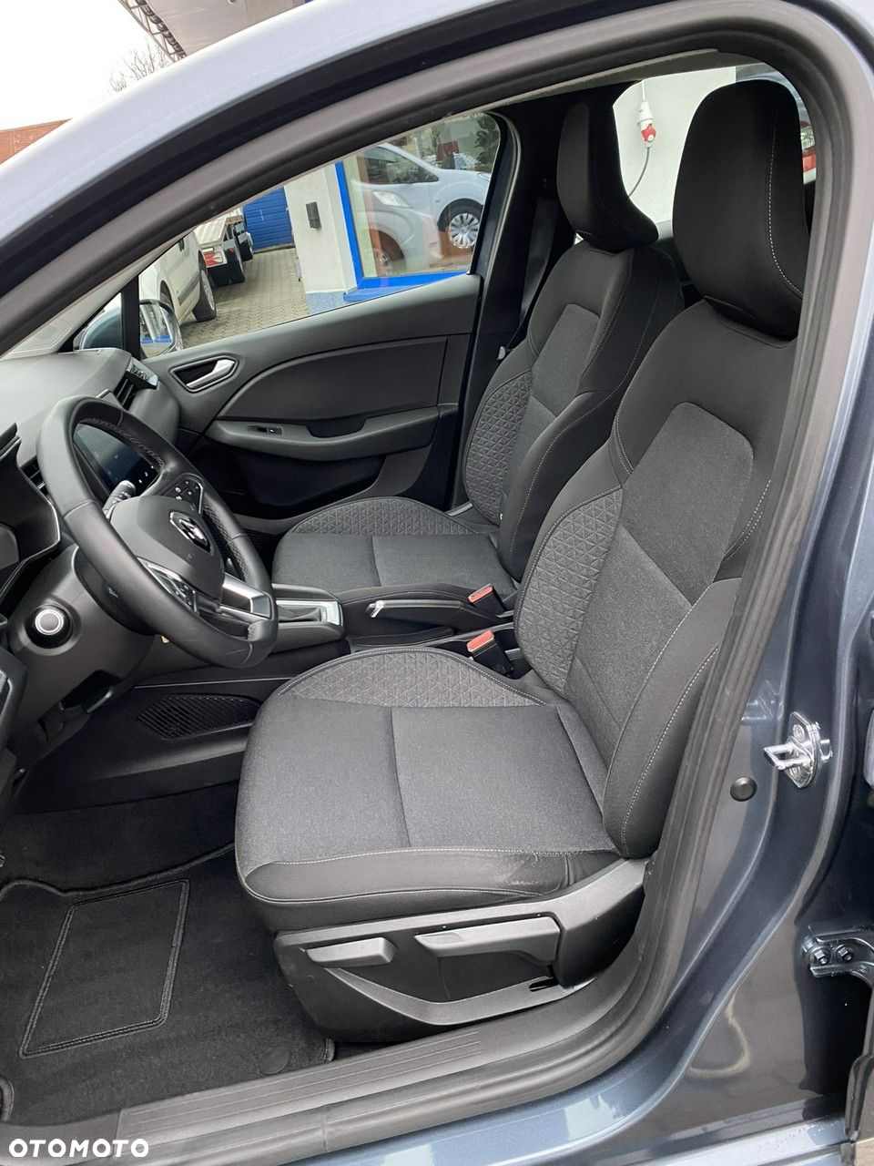 Renault Clio - 13