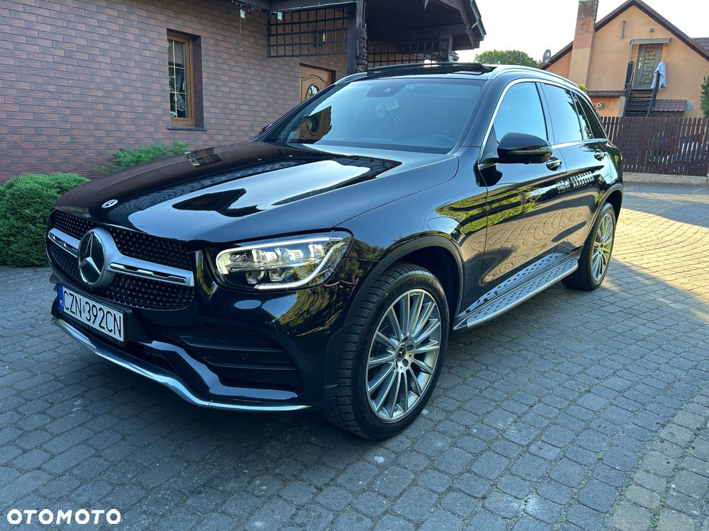 Mercedes-Benz GLC 300 de 4Matic 9G-TRONIC AMG Line Plus - 39