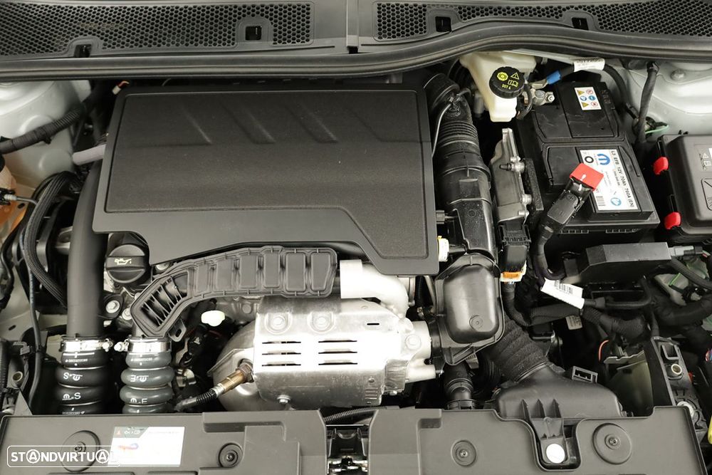 Citroën C4 1.2 PureTech Plus EAT8 - 25