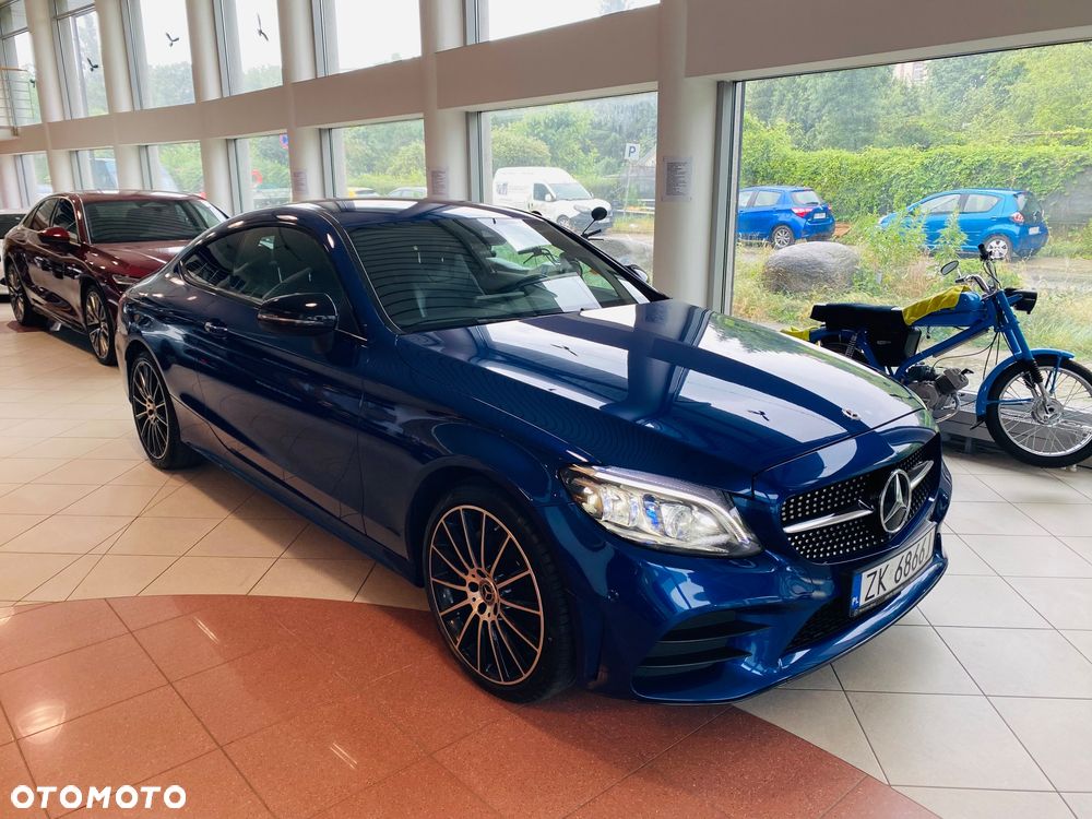 Mercedes-Benz Klasa C 220 d 4Matic 9G-TRONIC AMG Line - 12