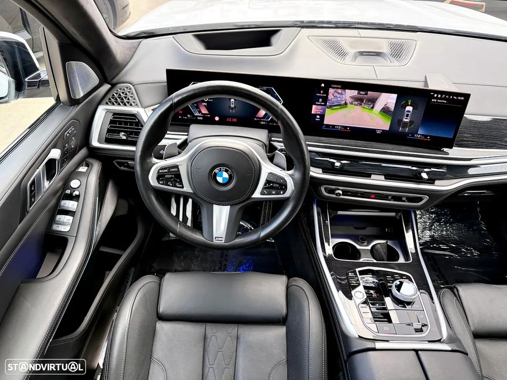 BMW X7 40 i xDrive Pack M Desportivo - 10