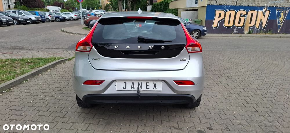 Volvo V40 D2 Geartronic Summum - 7