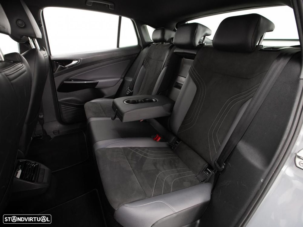 VW ID.5 52 kWh Pure Urban - 10