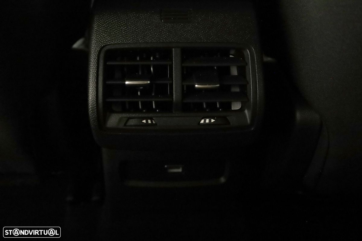 Citroën C4 1.2 PureTech Max - 21
