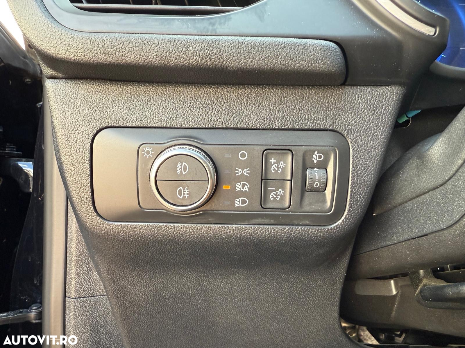 Ford Kuga 2.5 Duratec FWD FHEV Titanium - 15
