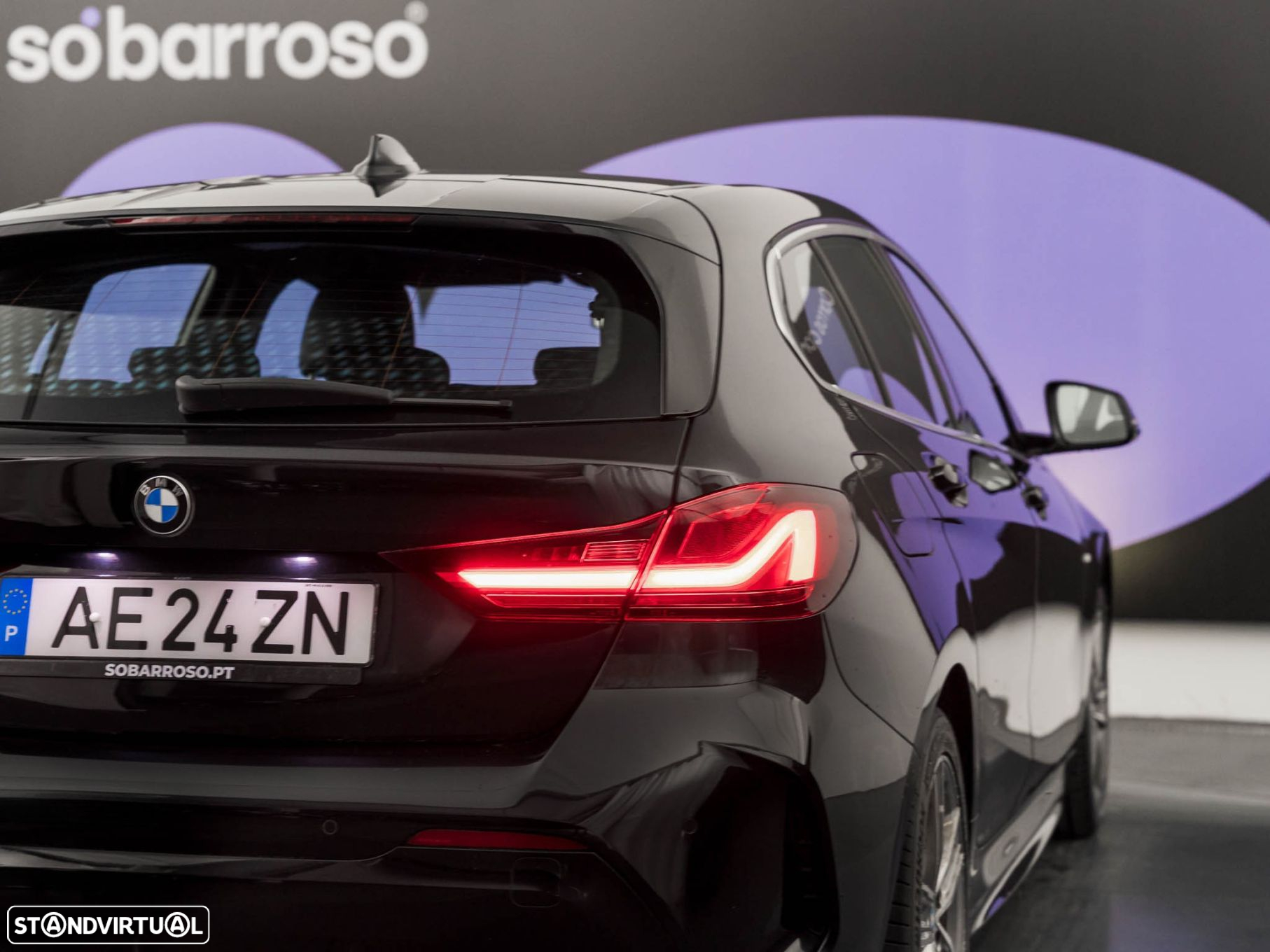 BMW 118 i Pack Desportivo M Auto - 11