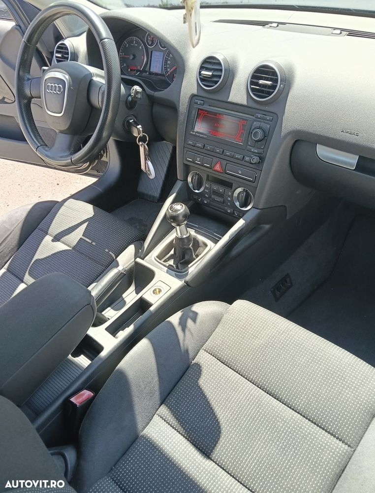 Audi A3 1.9 TDI DPF Ambiente - 11