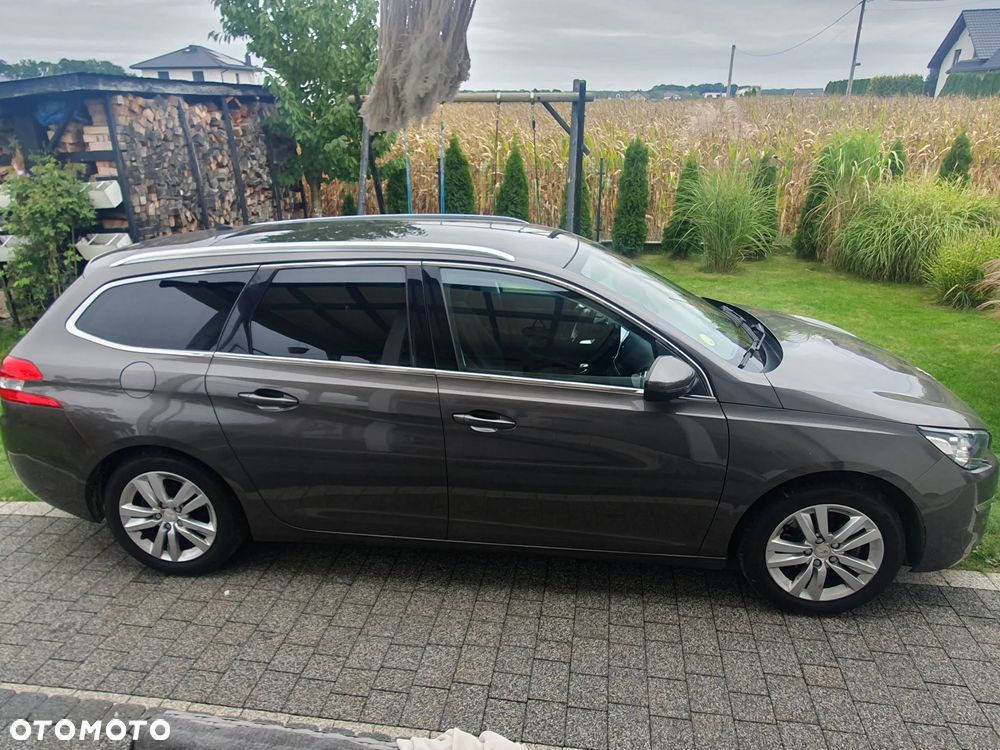 Peugeot 308 1.6 BlueHDi Allure S&S - 1