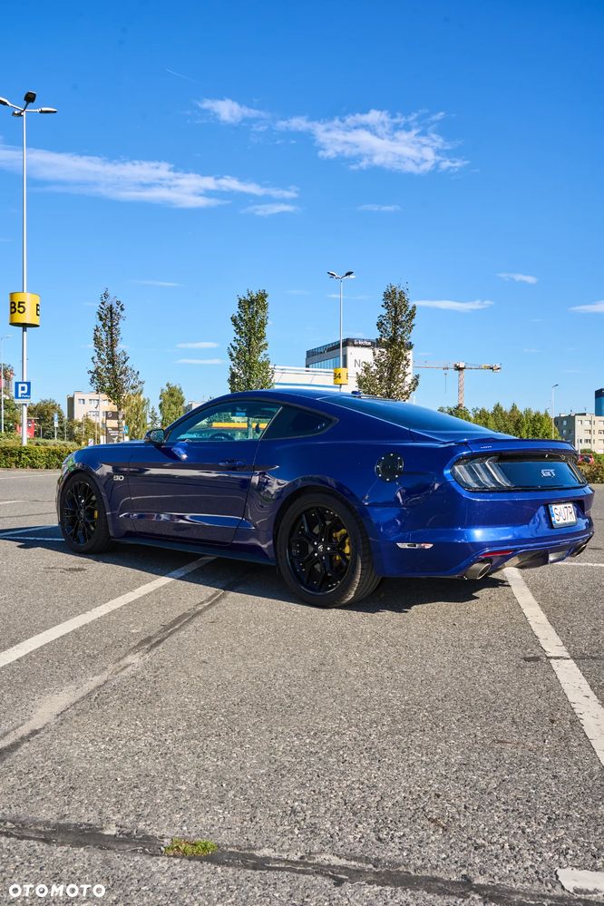 Ford Mustang 5.0 V8 GT - 4