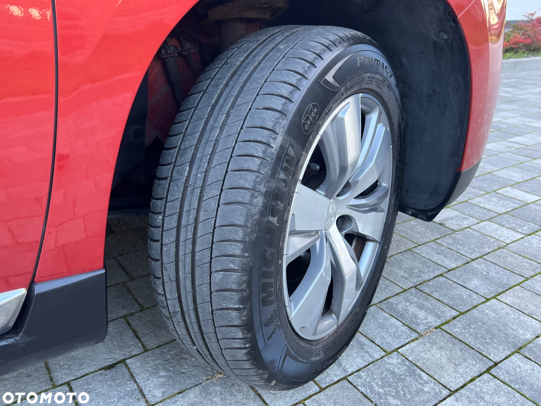 Peugeot 2008 BlueHDi FAP 120 STOP & START Allure - 9