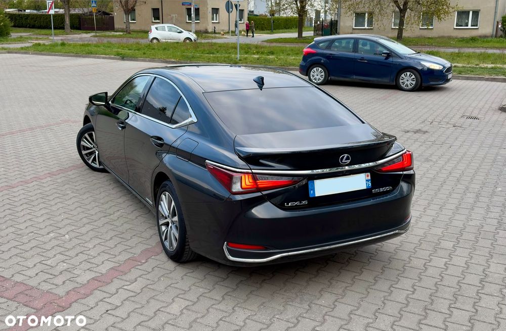 Lexus ES 300h Elegance - 5