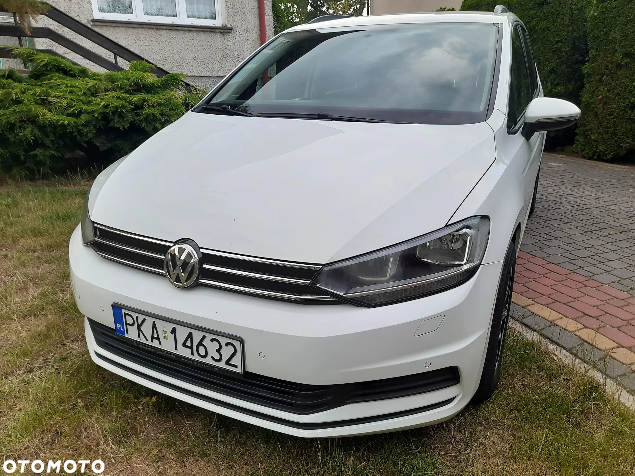 Volkswagen Touran 1.6 TDI BMT Comfortline - 2